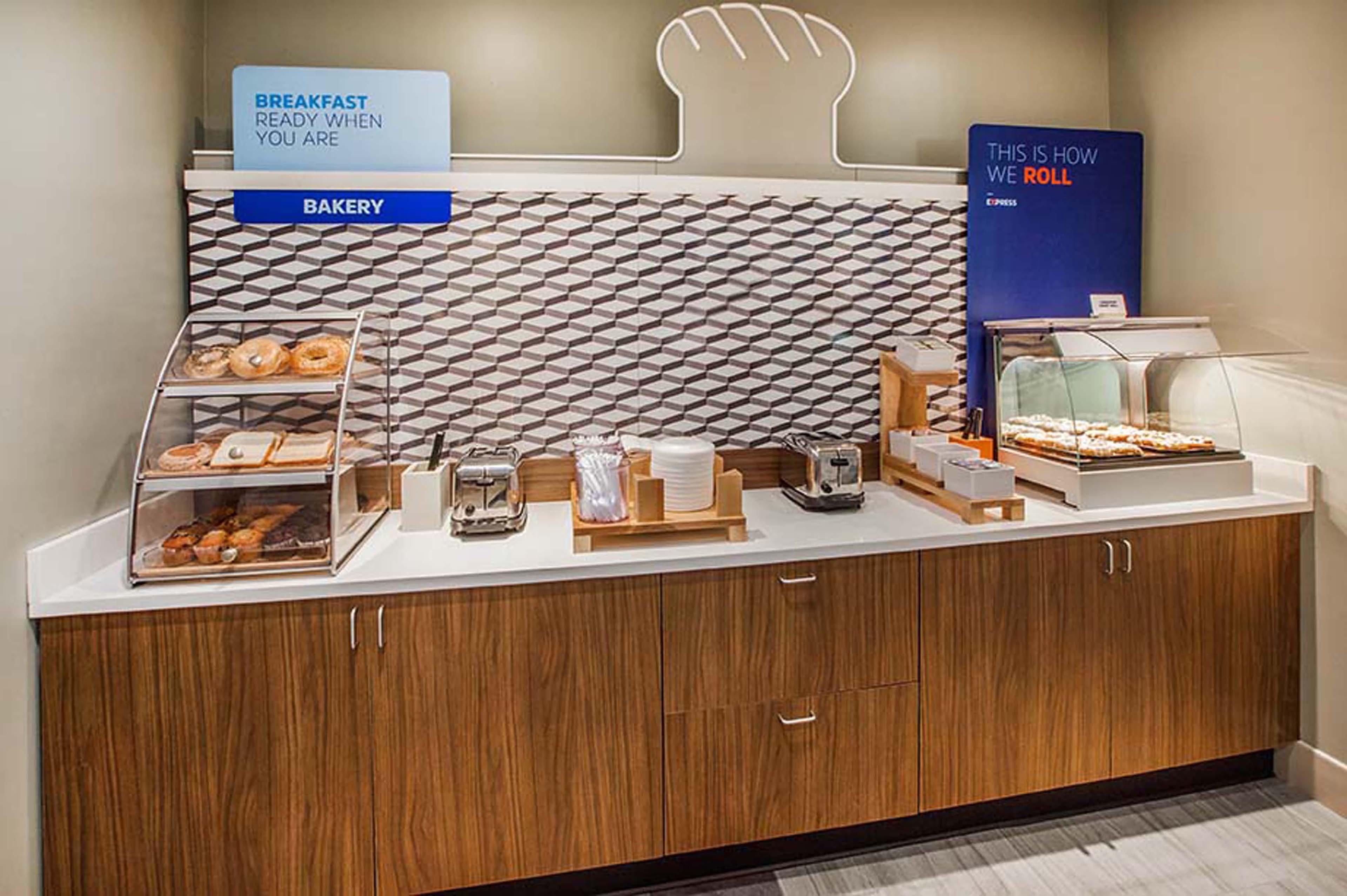 Holiday Inn Express Hotel & Suites Reading By Ihg Eksteriør billede