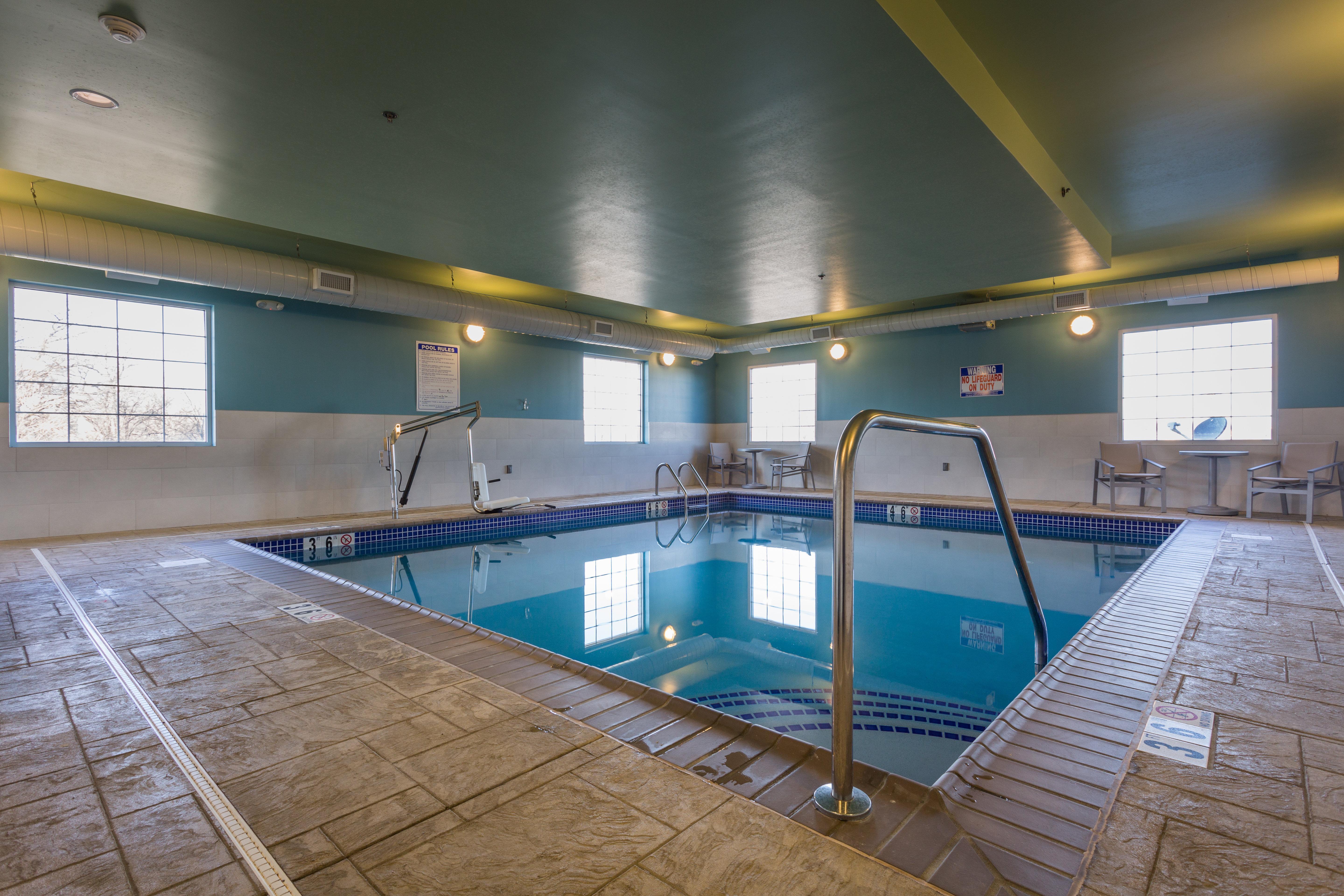 Holiday Inn Express Hotel & Suites Reading By Ihg Eksteriør billede