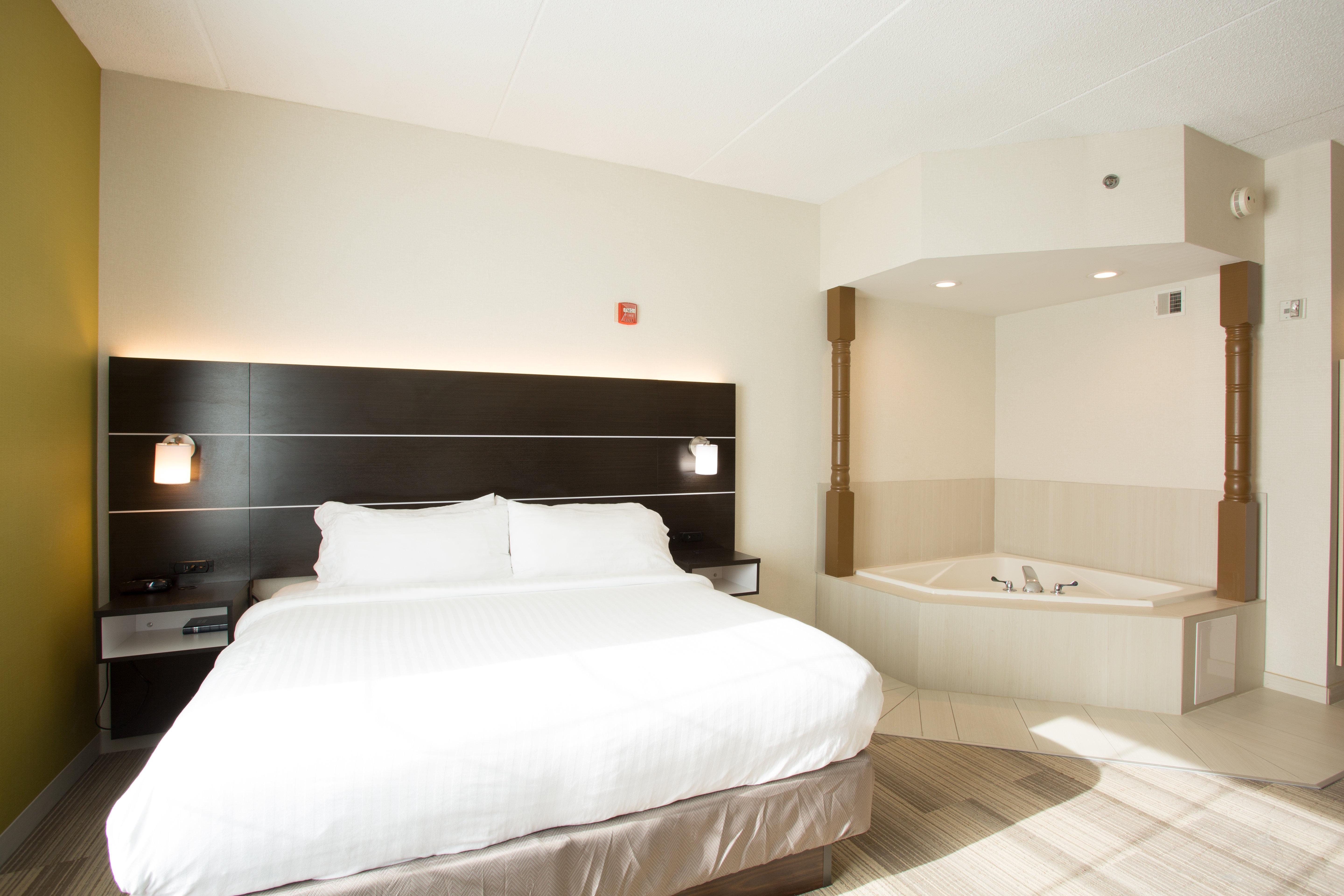 Holiday Inn Express Hotel & Suites Reading By Ihg Eksteriør billede